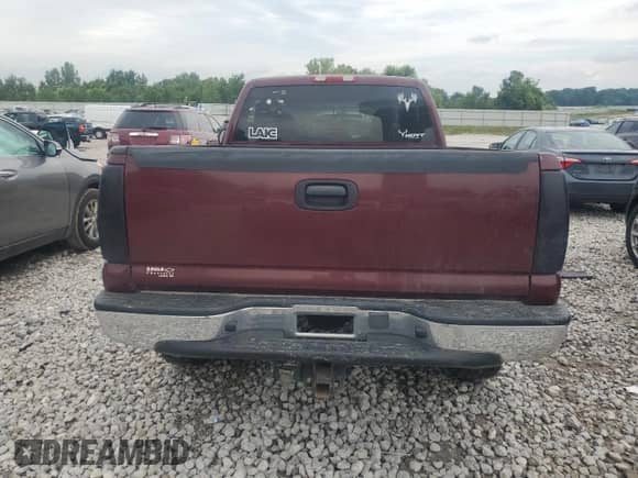 2002 Chevrolet Silverado 1500 LS with VIN 1GCEK14T22Z318257, listed as a Copart auction lot 64170975 with 136,890 mi miles and Clean title. Bid and sale history available at DreamBid. Image 6.