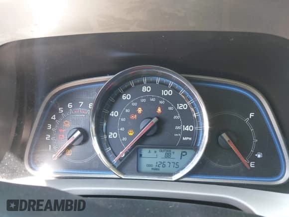 ✅ 2014 Toyota RAV4 Limited • VIN: 2T3YFREV6EW106806 • Лот: 43461007. Опубликован ранее на IAAI с пробегом 126 775 миль. Бесплатный доступ к архиву аукционных продаж из США и подробный отчёт об истории автомобиля на DreamBid. Изображение 7.