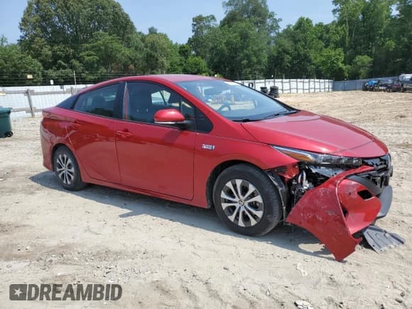 ✅ 2022 Toyota Prius LE • VIN: JTDKAMFP5N3204588 • Лот: 60896045. Опубликован ранее на Copart с пробегом 8 092 миль. Бесплатный доступ к архиву аукционных продаж из США и подробный отчёт об истории автомобиля на DreamBid. Изображение 4.