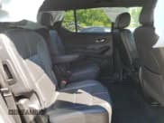 ✅ 2022 Chevrolet Traverse RS • VIN: 1GNERJKW1NJ106694 • Lot: 51913235. Wystawiony na Copart z przebiegiem 90 810 mil. Bezpłatny archiwum sprzedaży aukcyjnych z USA i szczegółowy raport historii pojazdu na DreamBid. Zdjęcie 10.