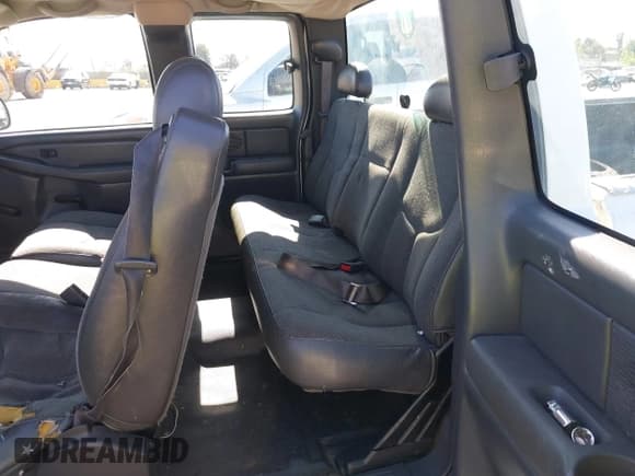 ✅ 2004 GMC Sierra 1500 • VIN: 1GTEC19T44E127956 • Лот: 42690309. Опубликован ранее на IAAI с пробегом 368 452 миль. Бесплатный доступ к архиву аукционных продаж из США и подробный отчёт об истории автомобиля на DreamBid. Изображение 8.