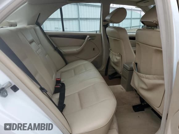 ✅ 2000 Mercedes-Benz C 230 Kompressor • VIN: WDBHA24G1YF946926 • Lot: 70884494. Wystawiony na Copart z przebiegiem 115 791 mil. Bezpłatny archiwum sprzedaży aukcyjnych z USA i szczegółowy raport historii pojazdu na DreamBid. Zdjęcie 10.