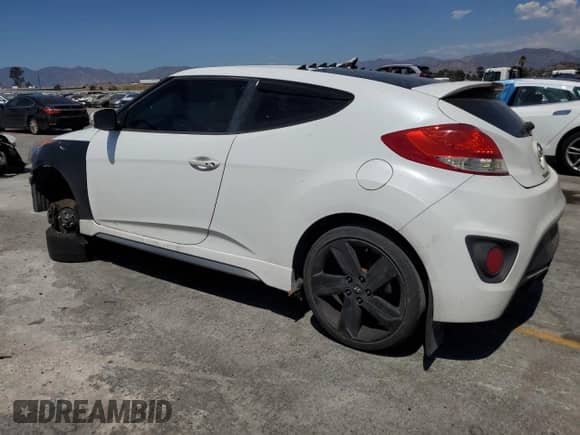 2013 Hyundai Veloster Turbo z VIN KMHTC6AE9DU108290, wystawiony jako Copart lot #70427295 z przebiegiem 215 957 mil mil oraz Czysty tytuł • Clean title. Historia ofert i sprzedaży dostępna na DreamBid. Obrazek 2.