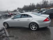✅ 2009 Mercedes-Benz CLS 550 • VIN: WDDDJ72XX9A141687 • Lot: 43825651. Listed on IAAI with 133,854 mi. Free auction sales archive from the USA and detailed vehicle history report at DreamBid. Image 14.