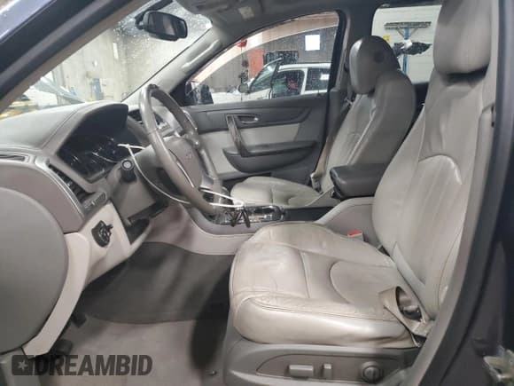 ✅ 2014 GMC Acadia SLT • VIN: 1GKKVSKD9EJ169994 • Lot: 82667155. Wystawiony na Copart z przebiegiem 139 421 mil. Bezpłatny archiwum sprzedaży aukcyjnych z USA i szczegółowy raport historii pojazdu na DreamBid. Zdjęcie 7.