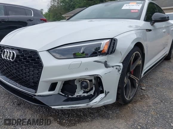 ✅ 2019 Audi RS 5 Sportback • VIN: WUABWCF5XKA901601 • Lot: 42636724. Listed on IAAI with 79,033 mi. Free auction sales archive from the USA and detailed vehicle history report at DreamBid. Image 6.