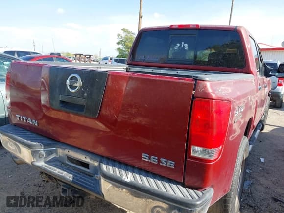 ✅ 2004 Nissan Titan SE • VIN: 1N6AA07B94N520633 • Lot: 42967037. Listed on IAAI with 239,838 mi. Free auction sales archive from the USA and detailed vehicle history report at DreamBid. Image 16.