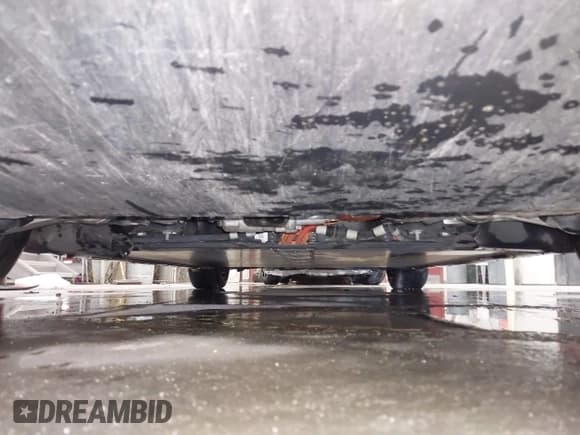 ✅ 2018 Tesla Model 3 Long Range Battery • VIN: 5YJ3E1EB2JF090155 • Lot: 43514484. Wystawiony na IAAI z przebiegiem 28 353 mil. Bezpłatny archiwum sprzedaży aukcyjnych z USA i szczegółowy raport historii pojazdu na DreamBid. Zdjęcie 6.