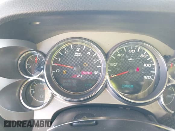 ✅ 2013 Chevrolet Silverado 1500 LT • VIN: 3GCPKSE77DG256616 • Lot: 43355281. Wystawiony na IAAI z przebiegiem 192 834 mil. Bezpłatny archiwum sprzedaży aukcyjnych z USA i szczegółowy raport historii pojazdu na DreamBid. Zdjęcie 7.