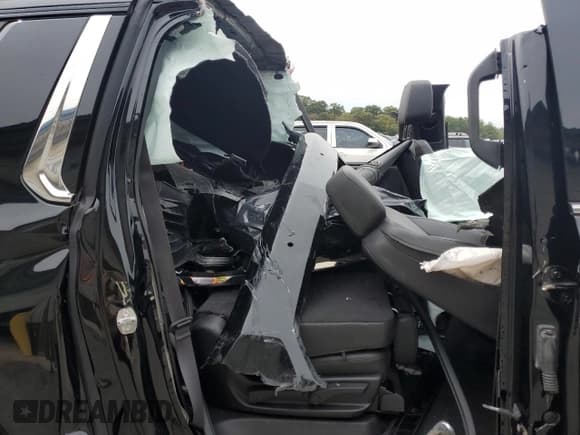 ✅ 2022 Chevrolet Suburban LT • VIN: 1GNSKCKD7NR248809 • Lot: 83834805. Listed on Copart with Not provided. Free auction sales archive from the USA and detailed vehicle history report at DreamBid. Image 10.