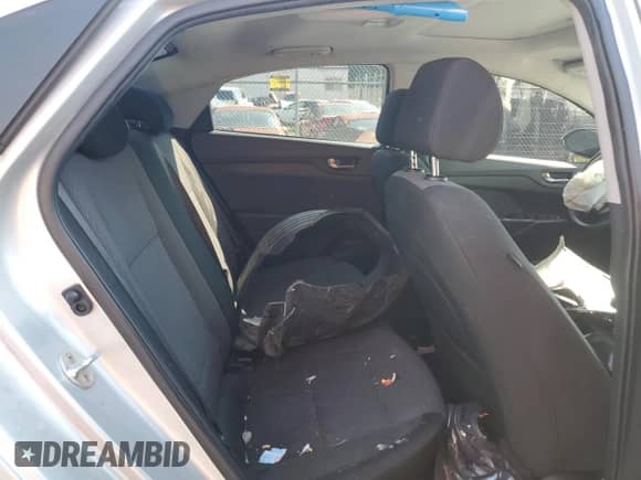 2020 Hyundai Accent Limited z VIN 3KPC34A60LE123971, wystawiony jako Copart lot #65095685 z przebiegiem Nie podano mil oraz Szkoda całkowita • Salvage title. Historia ofert i sprzedaży dostępna na DreamBid. Obrazek 10.