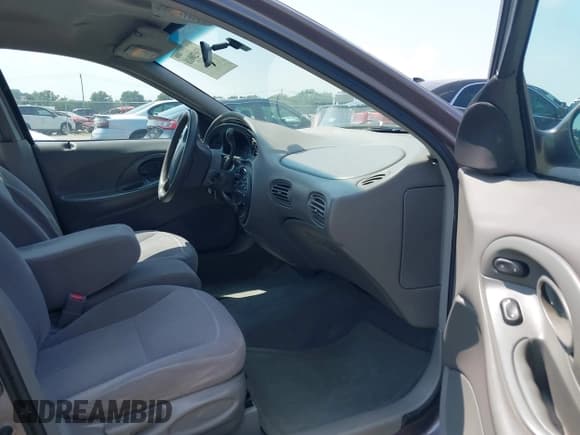 ✅ 1996 Ford Taurus GL • VIN: 1FALP52U5TA268651 • Lot: 43020018. Listed on IAAI with 93,795 mi. Free auction sales archive from the USA and detailed vehicle history report at DreamBid. Image 5.