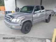 ✅ 2002 Toyota Tundra Limited • VIN: 5TBRT38172S234139 • Lot: 42156288. Listed on IAAI with 267,527 mi. Free auction sales archive from the USA and detailed vehicle history report at DreamBid. Image 2.
