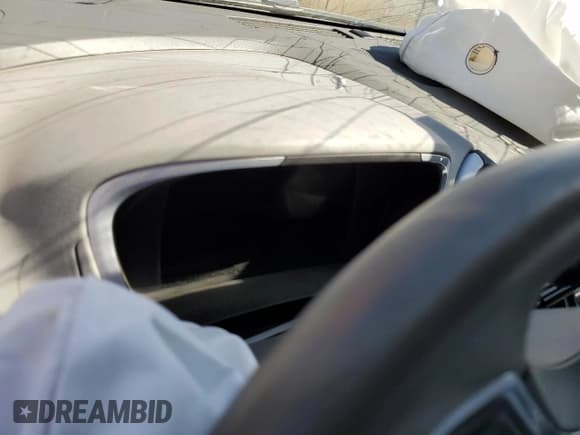 ✅ 2017 Chevrolet Volt LT • VIN: 1G1RC6S57HU173294 • Lot: 63216943. Wystawiony na Copart z przebiegiem Nie podano. Bezpłatny archiwum sprzedaży aukcyjnych z USA i szczegółowy raport historii pojazdu na DreamBid. Zdjęcie 9.