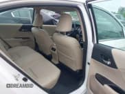 ✅ 2016 Honda Accord EX-L • VIN: 1HGCR3F07GA002345 • Lot: 42520627. Wystawiony na IAAI z przebiegiem 82 401 mil. Bezpłatny archiwum sprzedaży aukcyjnych z USA i szczegółowy raport historii pojazdu na DreamBid. Zdjęcie 8.