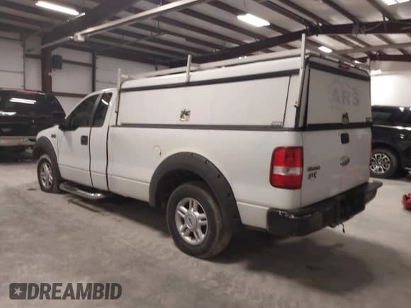 ✅ 2008 Ford F-150 XL • VIN: 1FTRF12268KC88567 • Lot: 43774804. Listed on IAAI with 132,579 mi. Free auction sales archive from the USA and detailed vehicle history report at DreamBid. Image 3.