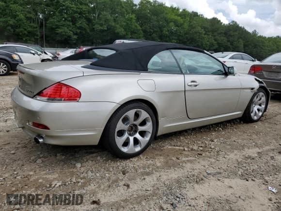 ✅ 2007 BMW 6 Series 650i • VIN: WBAEK13567CN83709 • Lot: 60728115. Wystawiony na Copart z przebiegiem 98 869 mil. Bezpłatny archiwum sprzedaży aukcyjnych z USA i szczegółowy raport historii pojazdu na DreamBid. Zdjęcie 3.