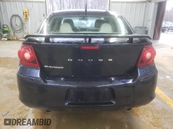 ✅ 2011 Dodge Avenger Heat • VIN: 1B3BD1FG7BN500199 • Lot: 84468994. Wystawiony na Copart z przebiegiem 86 924 mil. Bezpłatny archiwum sprzedaży aukcyjnych z USA i szczegółowy raport historii pojazdu na DreamBid. Zdjęcie 6.