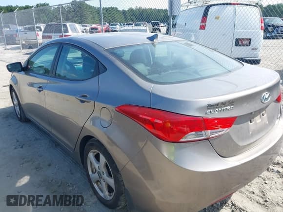 ✅ 2013 Hyundai Elantra Limited • VIN: 5NPDH4AE8DH270078 • Лот: 43197512. Опубликован ранее на IAAI с пробегом 130 356 миль. Бесплатный доступ к архиву аукционных продаж из США и подробный отчёт об истории автомобиля на DreamBid. Изображение 3.