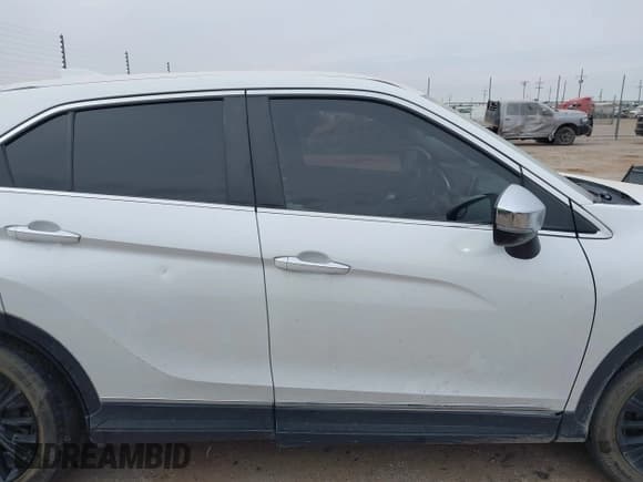 ✅ 2018 Mitsubishi Eclipse Cross LE • VIN: JA4AT4AA0JZ045232 • Lot: 43744191. Listed on IAAI with 165,041 mi. Free auction sales archive from the USA and detailed vehicle history report at DreamBid. Image 14.