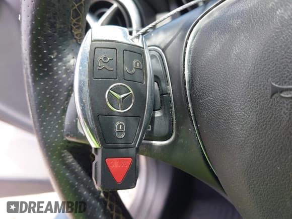 ✅ 2016 Mercedes-Benz CLA 250 • VIN: WDDSJ4GB7GN372071 • Lot: 42623049. Listed on IAAI with 99,513 mi. Free auction sales archive from the USA and detailed vehicle history report at DreamBid. Image 11.