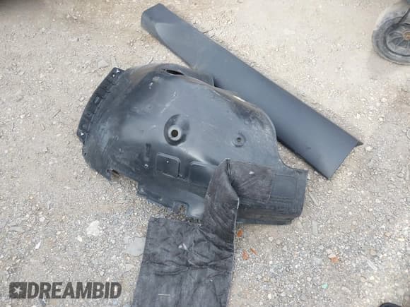 ✅ 2025 Hyundai Tucson SEL Convenience • VIN: 5NMJCCDE9SH467472 • Lot: 43221816. Wystawiony na IAAI z przebiegiem 8 081 mil. Bezpłatny archiwum sprzedaży aukcyjnych z USA i szczegółowy raport historii pojazdu na DreamBid. Zdjęcie 11.