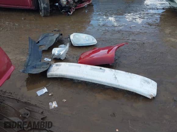 2011 Chevrolet Aveo 1LT z VIN KL1TD5DE5BB134392, wystawiony jako IAAI lot #41352555 z przebiegiem 153 160 mil mil oraz . Historia ofert i sprzedaży dostępna na DreamBid. Obrazek 12.