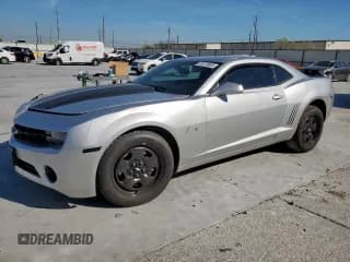 ✅ 2010 Chevrolet Camaro LS • VIN: 2G1FA1EV0A9197124 • Лот: 91473855. Опубликован ранее на Copart с пробегом 182 546 миль. Бесплатный доступ к архиву аукционных продаж из США и подробный отчёт об истории автомобиля на DreamBid. Изображение 1.