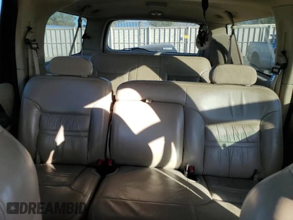 ✅ 2000 Ford Excursion Limited • VIN: 1FMNU43S6YED28631 • Лот: 86217104. Опубликован ранее на Copart с пробегом 199 674 миль. Бесплатный доступ к архиву аукционных продаж из США и подробный отчёт об истории автомобиля на DreamBid. Изображение 10.