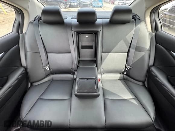 ✅ 2021 Infiniti Q50 Pure • VIN: JN1EV7AP1MM701174 • Лот: 86128865. Опубликован ранее на Copart с пробегом 68 668 миль. Бесплатный доступ к архиву аукционных продаж из США и подробный отчёт об истории автомобиля на DreamBid. Изображение 10.