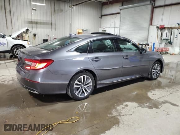 ✅ 2021 Honda Accord EX • VIN: 1HGCV3F48MA012148 • Лот: 92365095. Опубликован ранее на Copart с пробегом 28 073 миль. Бесплатный доступ к архиву аукционных продаж из США и подробный отчёт об истории автомобиля на DreamBid. Изображение 3.