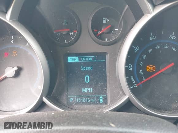 2015 Chevrolet Cruze LT z VIN 1G1PC5SB1F7172502, wystawiony jako IAAI lot #43353575 z przebiegiem 151 816 mil mil oraz . Historia ofert i sprzedaży dostępna na DreamBid. Obrazek 7.