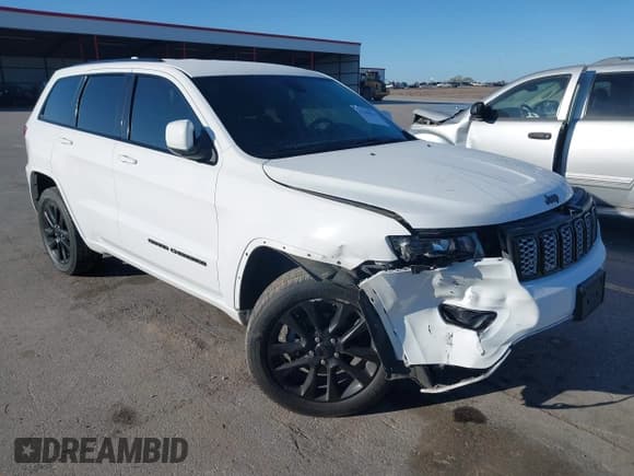 ✅ 2017 Jeep Grand Cherokee Altitude • VIN: 1C4RJFAG2HC851651 • Lot: 43308034. Listed on IAAI with 80,102 mi. Free auction sales archive from the USA and detailed vehicle history report at DreamBid. Image 1.