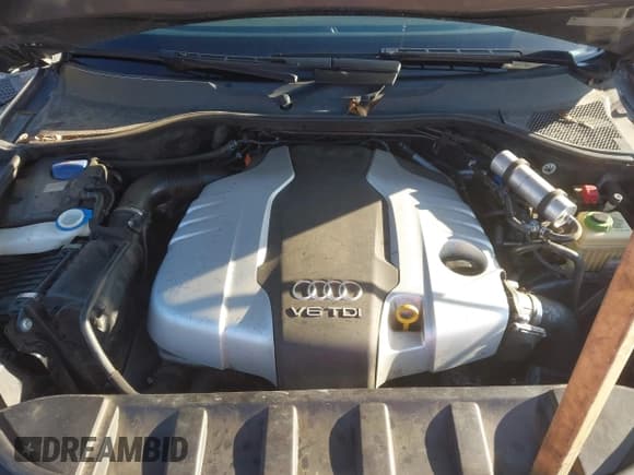 ✅ 2014 Audi Q7 Prestige • VIN: WA1VMAFE7ED004396 • Лот: 43666603. Опубликован ранее на IAAI с пробегом 145 505 миль. Бесплатный доступ к архиву аукционных продаж из США и подробный отчёт об истории автомобиля на DreamBid. Изображение 9.