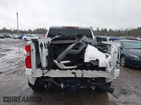 ✅ 2021 Chevrolet Silverado 1500 RST • VIN: 3GCUYEET1MG192718 • Лот: 41692530. Опубликован ранее на IAAI с пробегом 90 221 миль. Бесплатный доступ к архиву аукционных продаж из США и подробный отчёт об истории автомобиля на DreamBid. Изображение 17.