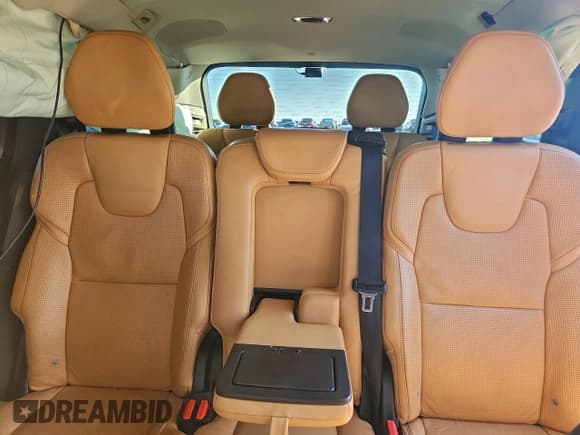 ✅ 2016 Volvo XC90 T6 Inscription • VIN: YV4A22PL6G1085499 • Lot: 94067365. Listed on Copart with 125,113 mi. Free auction sales archive from the USA and detailed vehicle history report at DreamBid. Image 10.