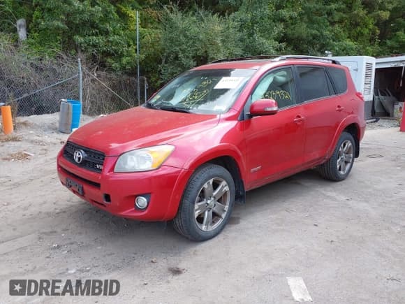 ✅ 2011 Toyota RAV4 Sport • VIN: JTMRK4DV2B5100377 • Lot: 43239321. Listed on IAAI with 246,216 mi. Free auction sales archive from the USA and detailed vehicle history report at DreamBid. Image 17.
