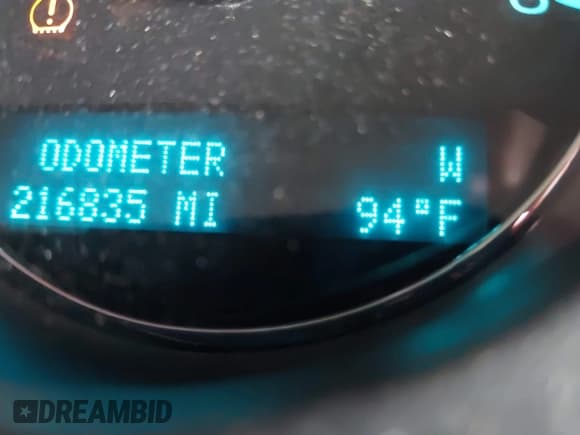 ✅ 2009 Chevrolet Tahoe LTZ • VIN: 1GNFC33J09R184315 • Lot: 42656000. Listed on IAAI with 216,835 mi. Free auction sales archive from the USA and detailed vehicle history report at DreamBid. Image 15.