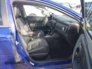 ✅ 2017 Toyota Corolla LE • VIN: 5YFBURHE6HP717196 • Лот: 43737999. Опубликован ранее на IAAI с пробегом 284 184 миль. Бесплатный доступ к архиву аукционных продаж из США и подробный отчёт об истории автомобиля на DreamBid. Изображение 5.