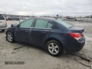 ✅ 2014 Chevrolet Cruze 1LT • VIN: 1G1PC5SB1E7400884 • Лот: 57512265. Опубликован ранее на Copart с пробегом 140 118 миль. Бесплатный доступ к архиву аукционных продаж из США и подробный отчёт об истории автомобиля на DreamBid. Изображение 2.