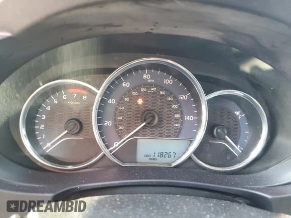 ✅ 2016 Toyota Corolla L • VIN: 5YFBURHEXGP476774 • Lot: 81423775. Listed on Copart with 118,267 mi. Free auction sales archive from the USA and detailed vehicle history report at DreamBid. Image 9.