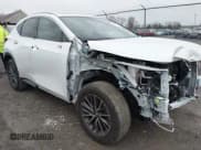 ✅ 2025 Lexus NX 350 • VIN: 2T2AGCEZ7SC089871 • Lot: 43605026. Wystawiony na IAAI z przebiegiem 929 mil. Bezpłatny archiwum sprzedaży aukcyjnych z USA i szczegółowy raport historii pojazdu na DreamBid. Zdjęcie 17.