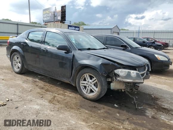 ✅ 2013 Dodge Avenger SXT • VIN: 1C3CDZCG9DN572857 • Лот: 57337494. Опубликован ранее на Copart с пробегом 152 059 миль. Бесплатный доступ к архиву аукционных продаж из США и подробный отчёт об истории автомобиля на DreamBid. Изображение 4.