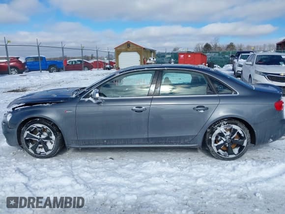 ✅ 2014 Audi S4 Premium Plus • VIN: WAUBGAFL3EA006112 • Лот: 41575914. Опубликован ранее на IAAI с пробегом 145 750 миль. Бесплатный доступ к архиву аукционных продаж из США и подробный отчёт об истории автомобиля на DreamBid. Изображение 15.