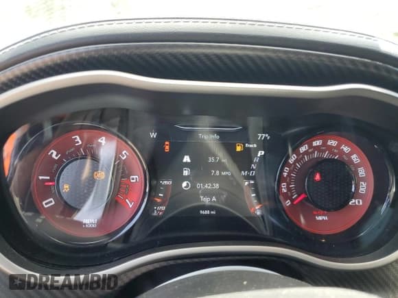 ✅ 2021 Dodge Challenger SRT Hellcat Redeye Widebody • VIN: 2C3CDZL92MH520819 • Lot: 53805975. Wystawiony na Copart z przebiegiem 9 688 mil. Bezpłatny archiwum sprzedaży aukcyjnych z USA i szczegółowy raport historii pojazdu na DreamBid. Zdjęcie 9.