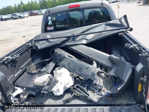 ✅ 2013 Toyota Tacoma • VIN: 5TFJX4CN2DX023064 • Lot: 42419032. Listed on IAAI with 223,413 mi. Free auction sales archive from the USA and detailed vehicle history report at DreamBid. Image 12.