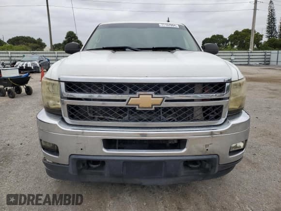 ✅ 2011 Chevrolet Silverado 2500HD LT • VIN: 1GC1CXC81BF225954 • Лот: 77157804. Опубликован ранее на Copart с пробегом 132 236 миль. Бесплатный доступ к архиву аукционных продаж из США и подробный отчёт об истории автомобиля на DreamBid. Изображение 5.