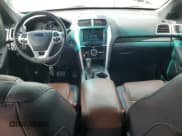 ✅ 2015 Ford Explorer Limited • VIN: 1FM5K7F98FGC57546 • Lot: 61162305. Wystawiony na Copart z przebiegiem 138 524 mil. Bezpłatny archiwum sprzedaży aukcyjnych z USA i szczegółowy raport historii pojazdu na DreamBid. Zdjęcie 8.