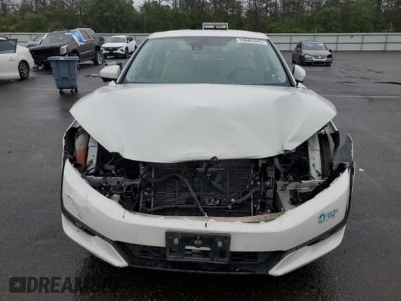 ✅ 2021 Honda Clarity Touring • VIN: JHMZC5F36MC001086 • Lot: 59665345. Listed on Copart with 79,989 mi. Free auction sales archive from the USA and detailed vehicle history report at DreamBid. Image 5.