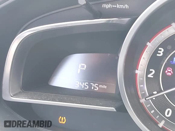 ✅ 2016 Mazda 3 S Touring • VIN: JM1BM1W34G1298576 • Lot: 42477748. Wystawiony na IAAI z przebiegiem Nie podano. Bezpłatny archiwum sprzedaży aukcyjnych z USA i szczegółowy raport historii pojazdu na DreamBid. Zdjęcie 16.